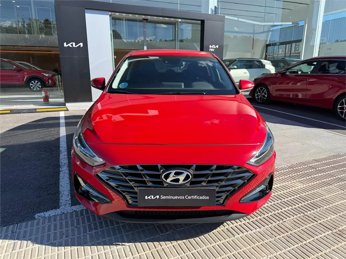 Hyundai i30 1.0 TGDI Tecno 48V 120 - 2