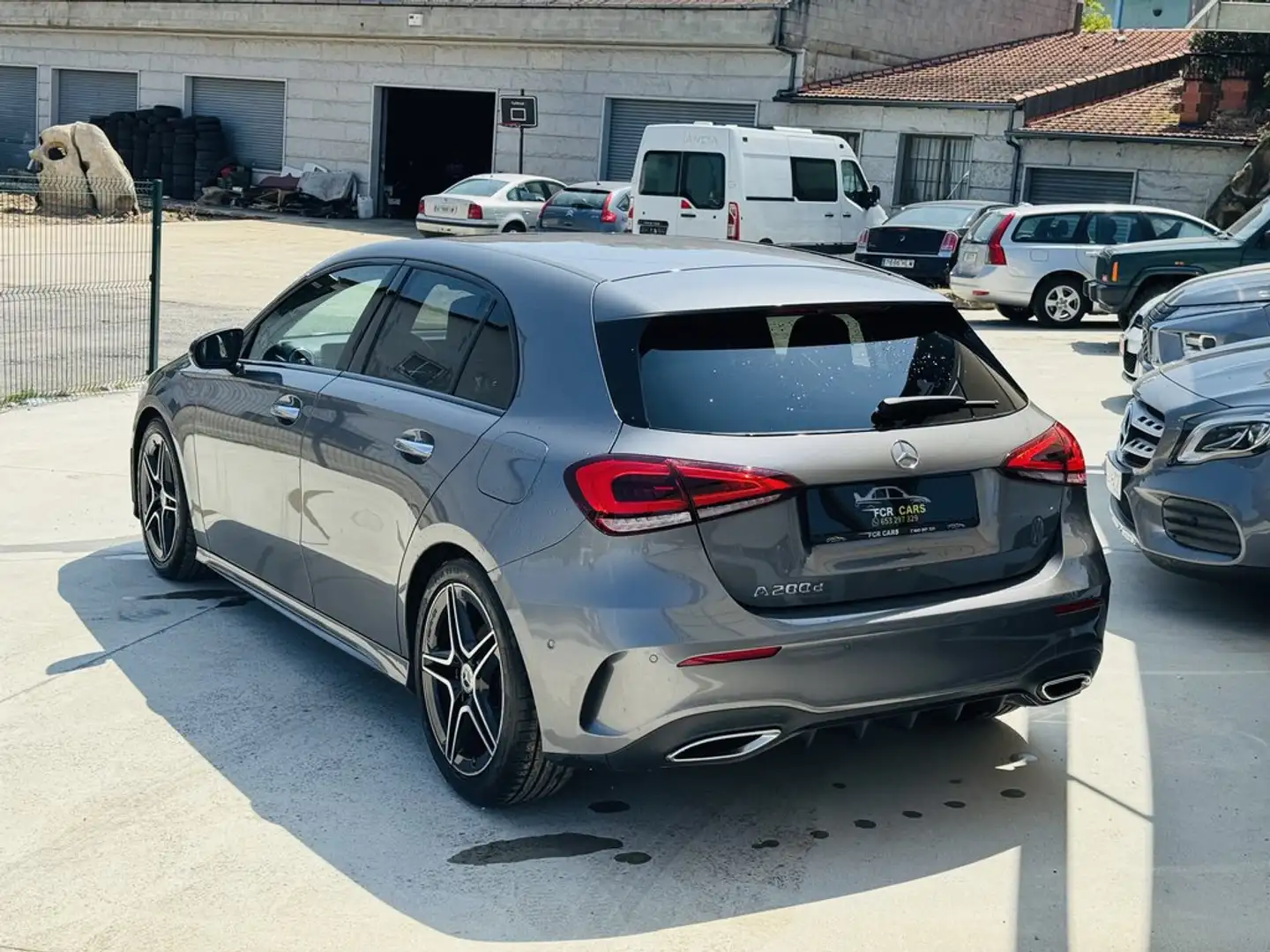 Mercedes-Benz A 200 200d 8G-DCT Gris - 2