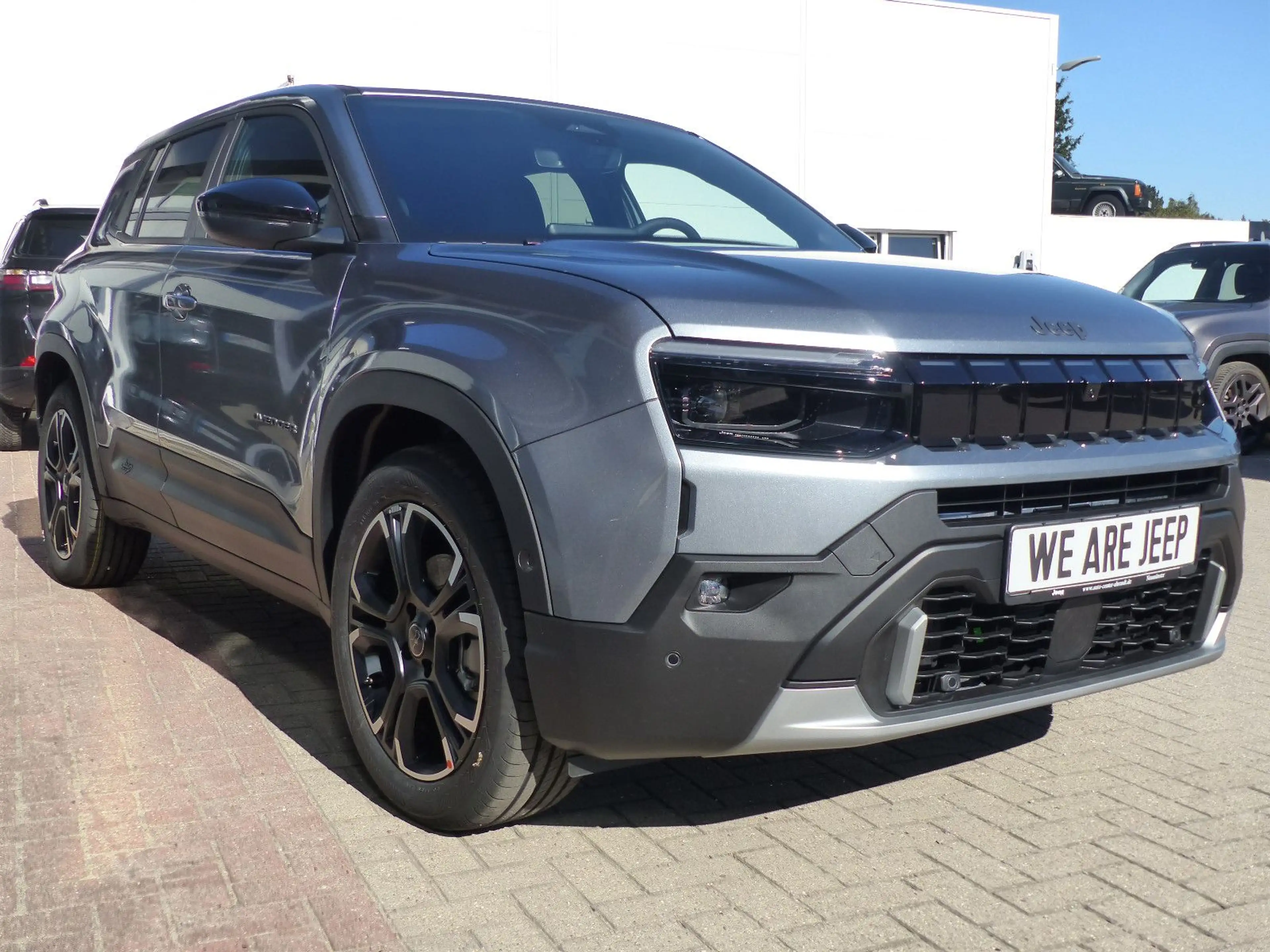 Jeep Avenger Summit BEV — photo 3