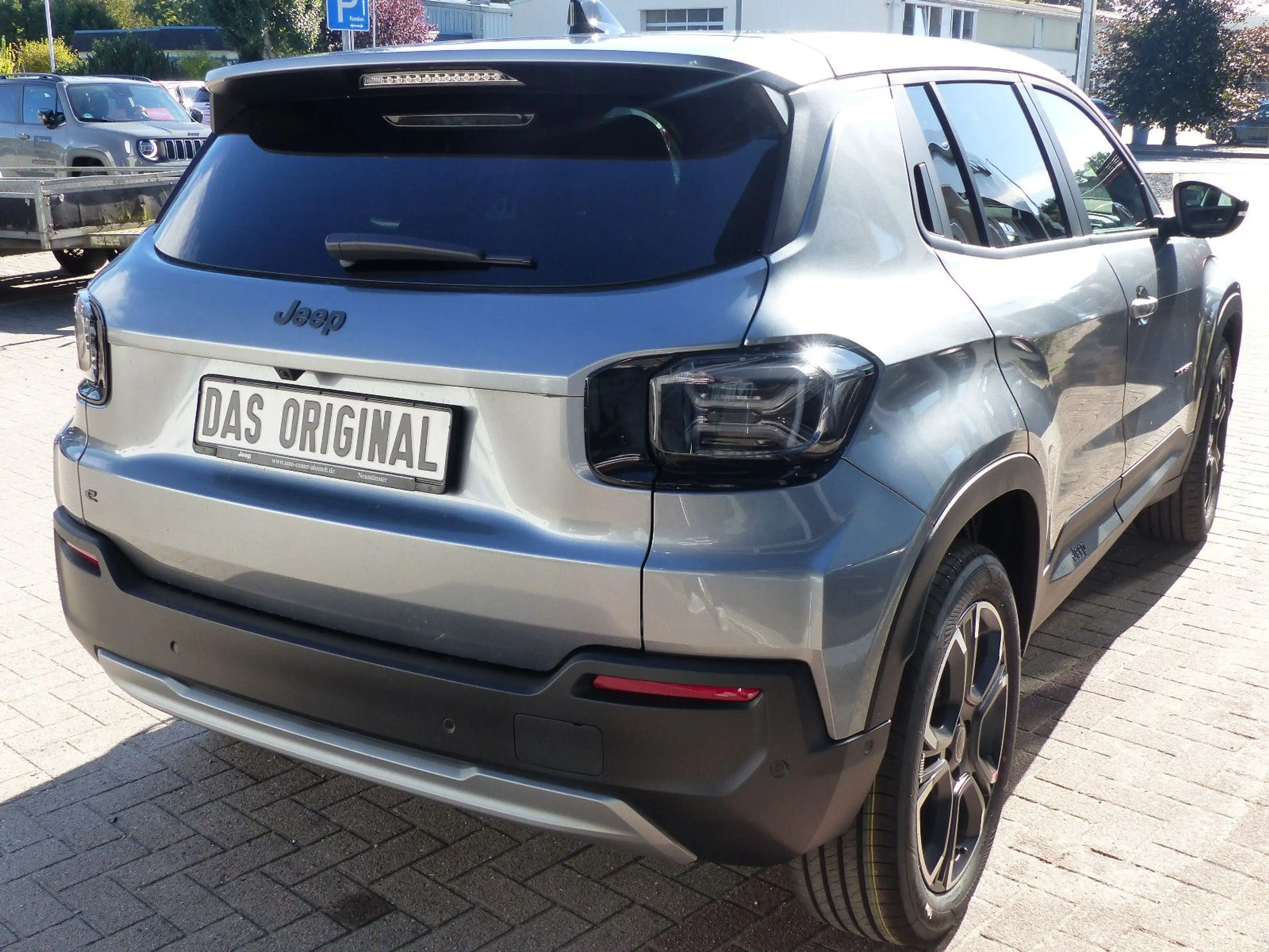Jeep Avenger Summit BEV — photo 4