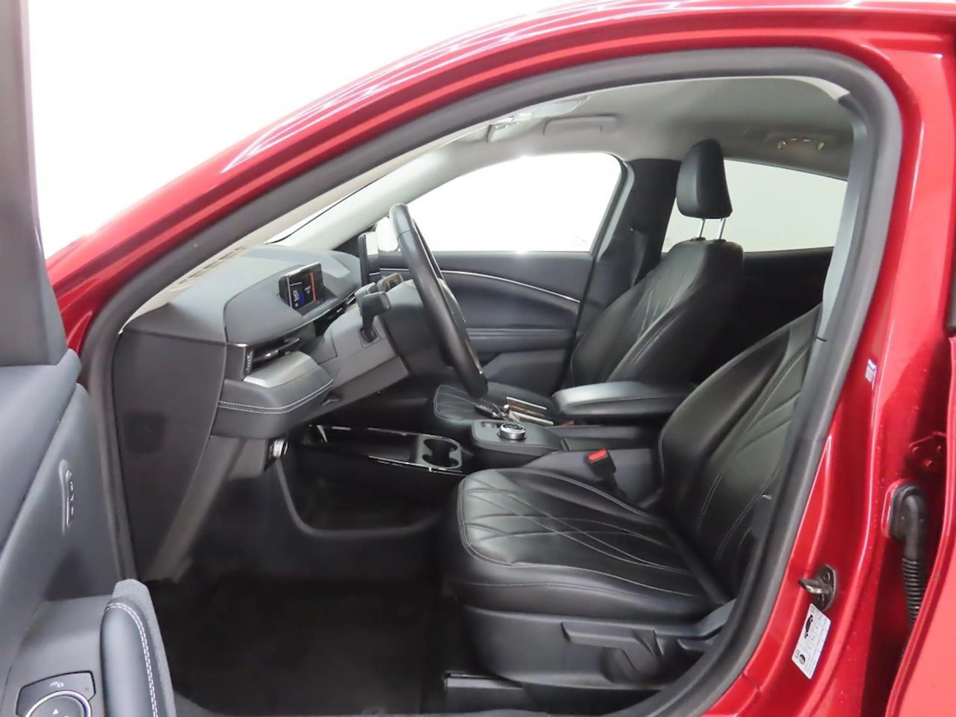 Ford Mustang Mach-E RWD 75 kWh | SOH 92% | Trekhaak | 360 Camera | Car — photo 8