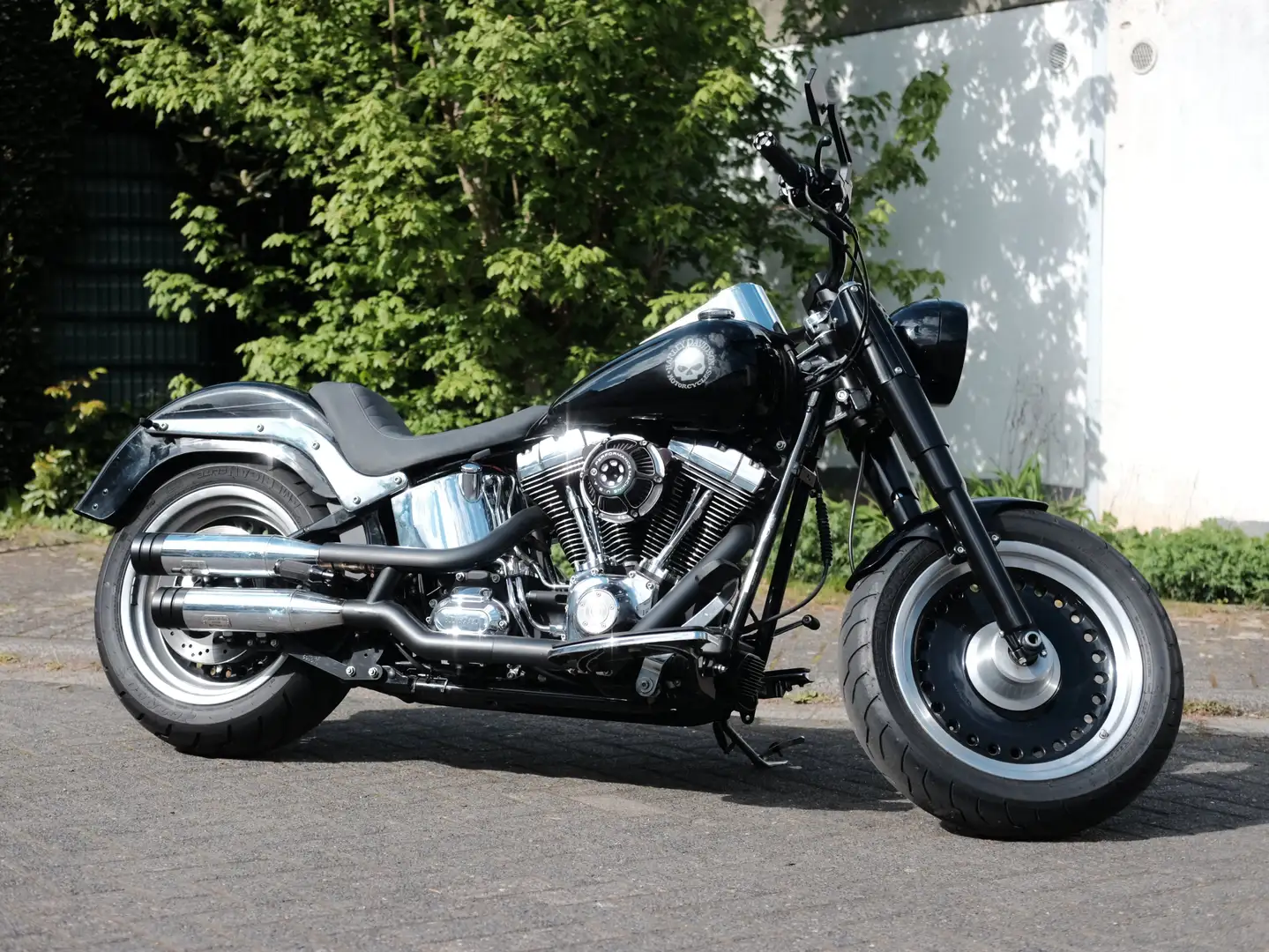 Harley-Davidson Fat Boy FLSTF crna - 1