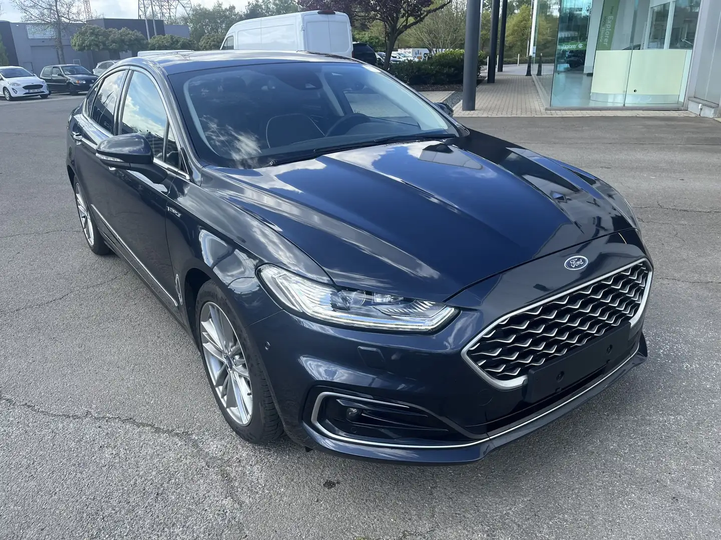 Ford Mondeo Vignale 2.0i 187pk hybride 4d - 1
