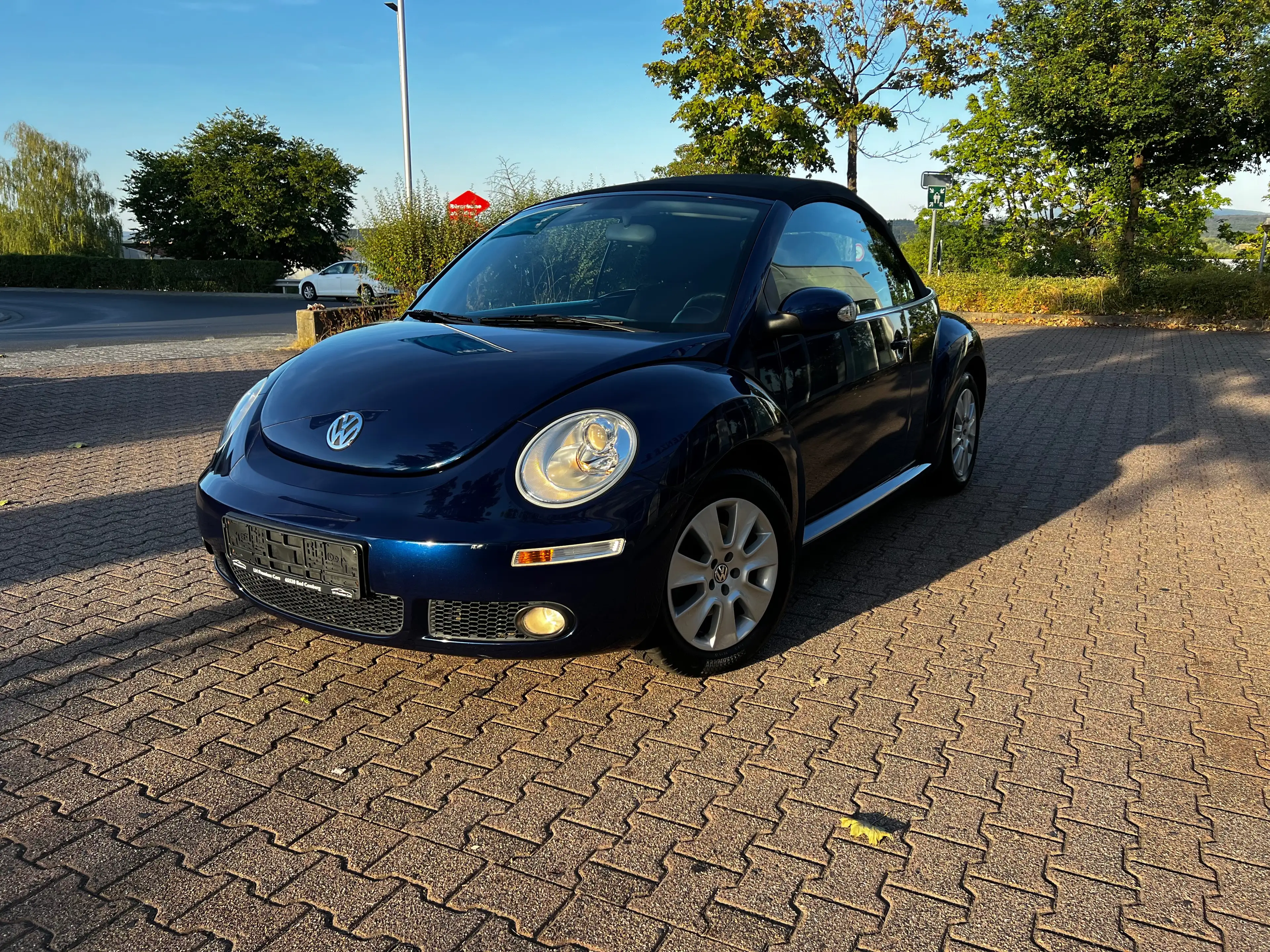 Volkswagen New Beetle New Beetle Cabriolet Cabriolet 1.6 United — photo 8