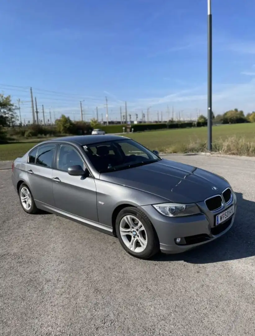 BMW 318 318i - 1