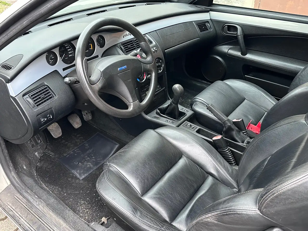 Fiat Coupe 1.8 16v c/abs,AC,CL, foto 7