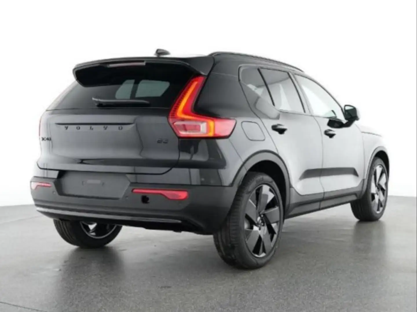 Volvo XC40 B3 Ultra Black Edition/AHK/Pano/360K/20Zoll Klima Schwarz - 2