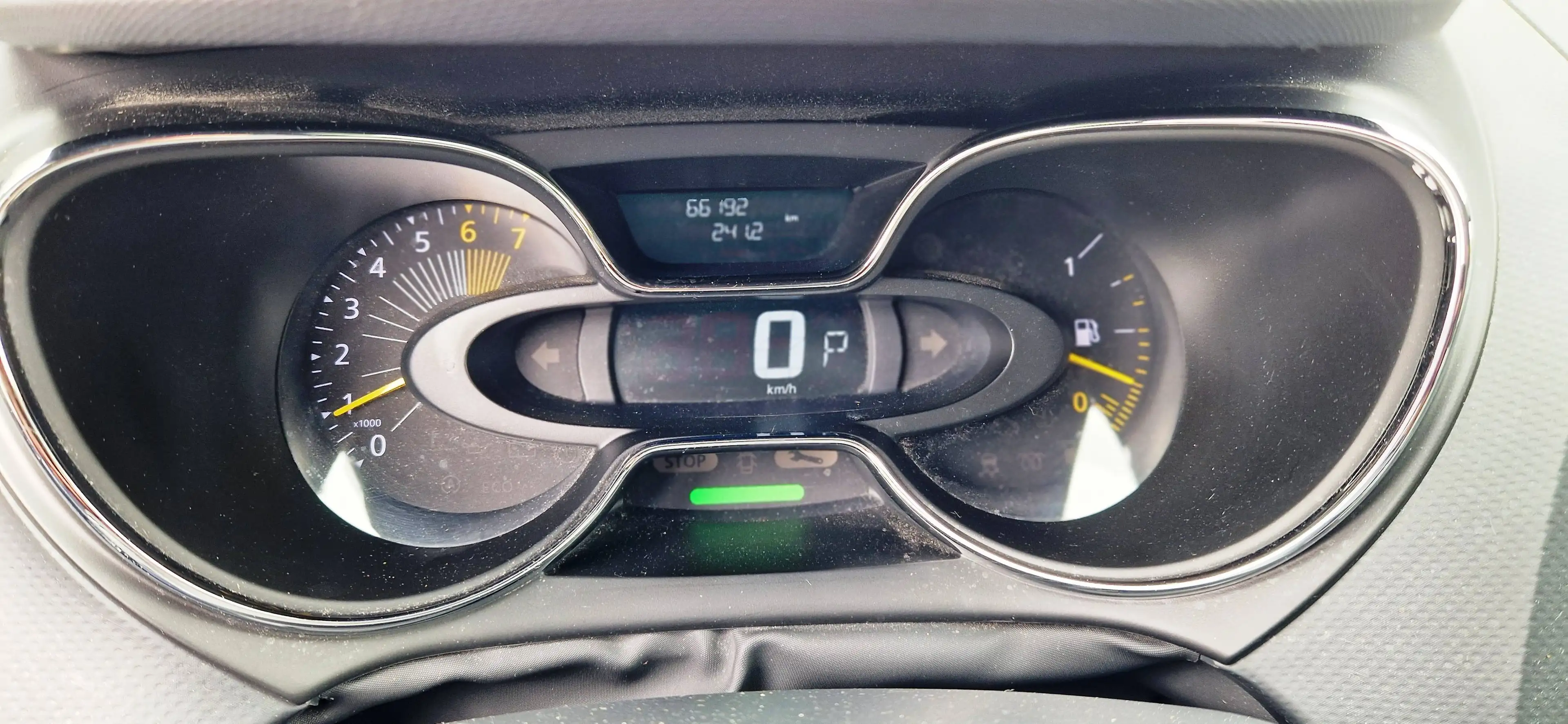Renault Captur Luxe/2Hand/66000km/Automatik/Rückfahrcamera/ — photo 17