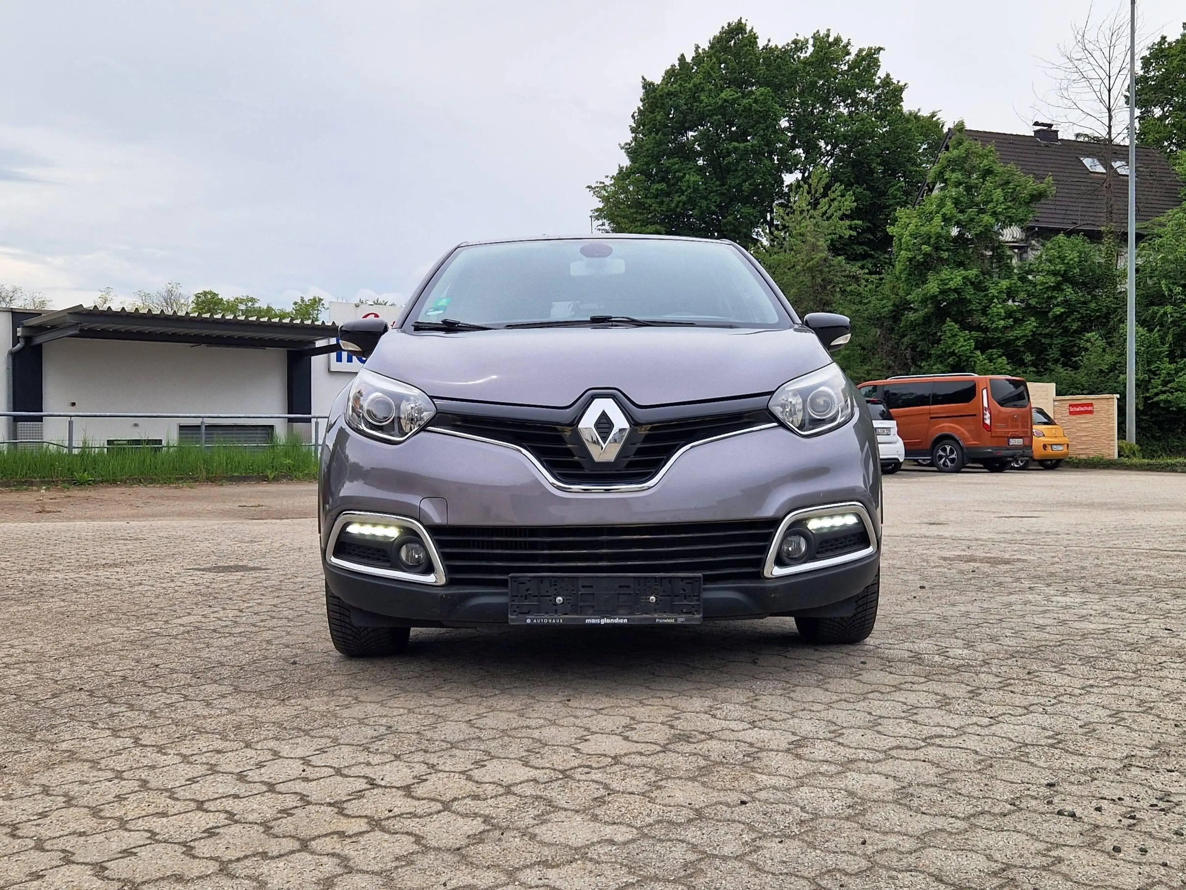 Renault Captur Luxe/2Hand/66000km/Automatik/Rückfahrcamera/ — photo 8