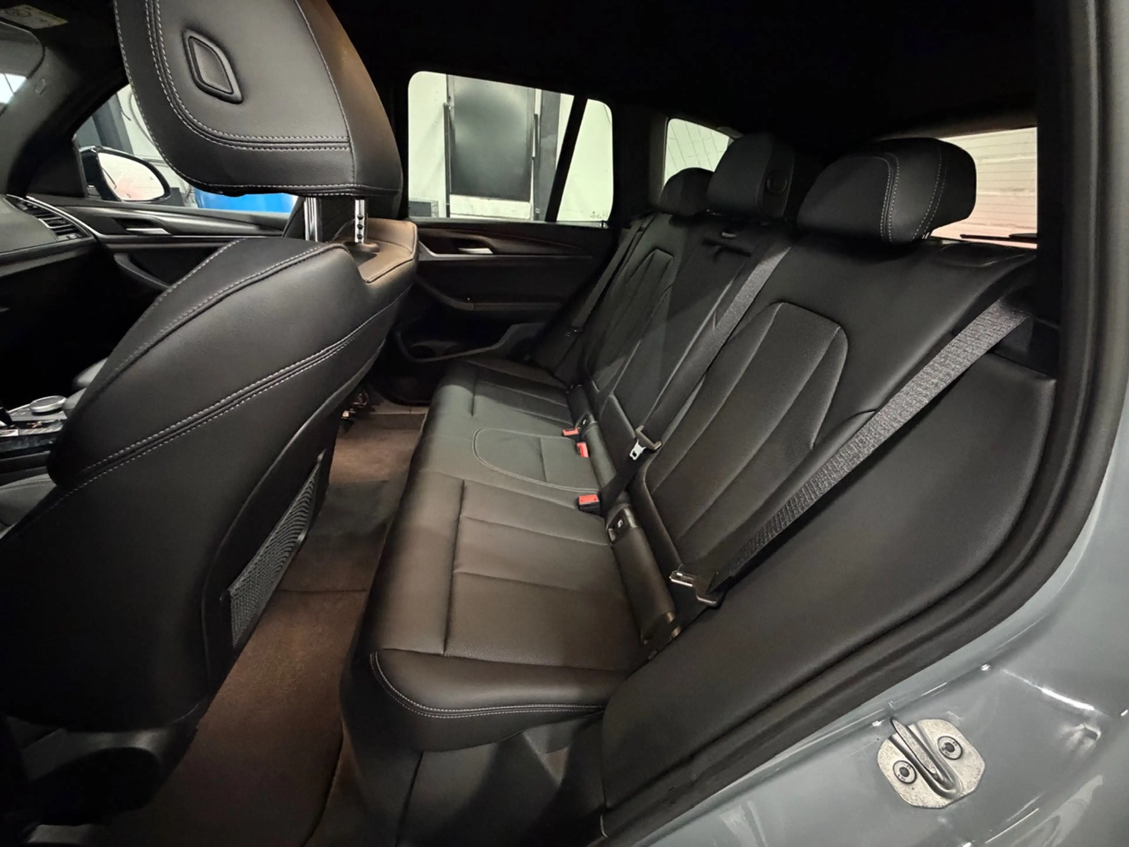BMW X3 xDrive M SPORT Shadow Line | LASER | HUD — photo 6