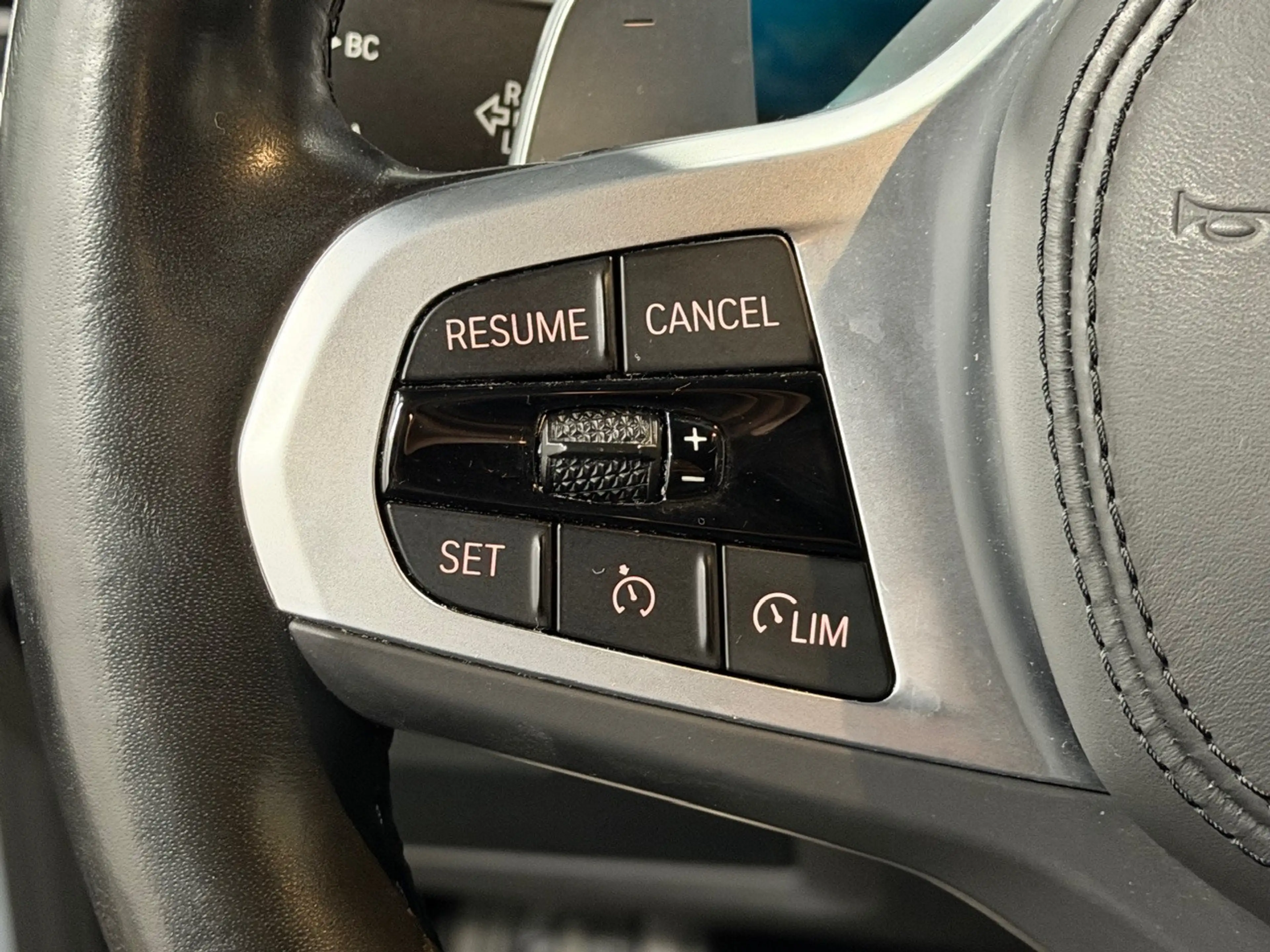 BMW X3 xDrive M SPORT Shadow Line | LASER | HUD — photo 11