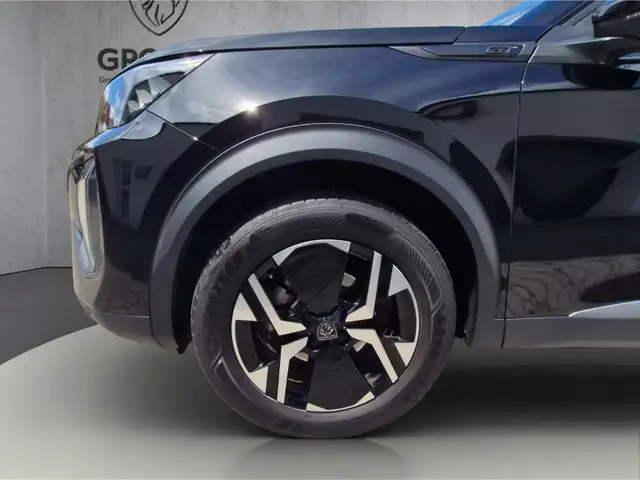 Peugeot 2008 view 11