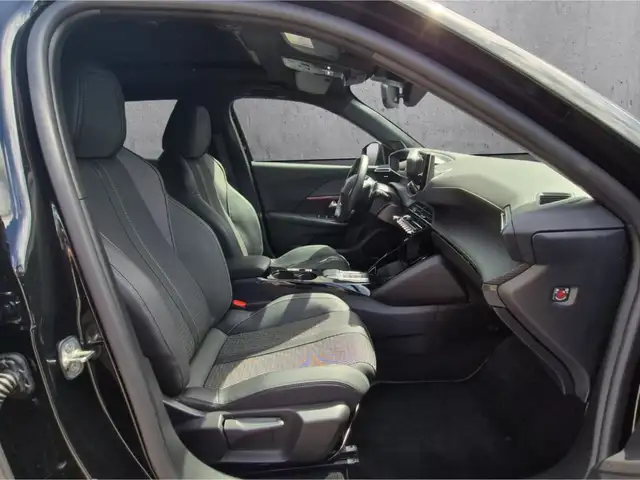 Peugeot 2008 view 13