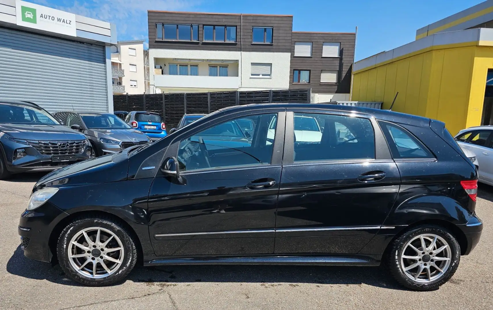 Mercedes-Benz B 180 Klimaanlage/Sitzheizung Black - 2