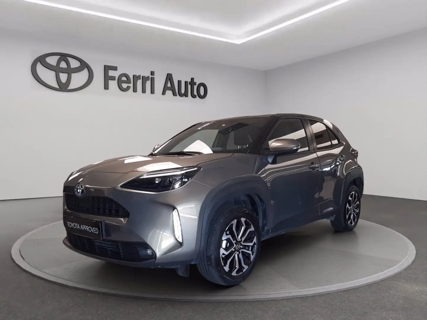 Toyota Yaris Cross 1.5h trend awd-i 116cv e-cvt Marrone - 1