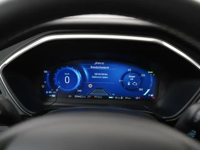 Ford Kuga view 10