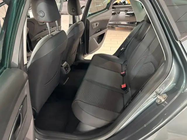 Seat Leon Leon view 15