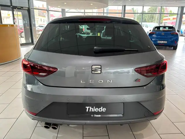 Seat Leon Leon view 11