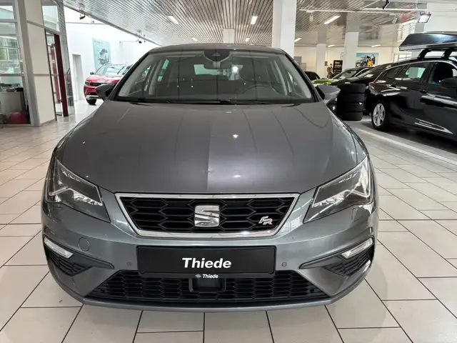 Seat Leon Leon view 6