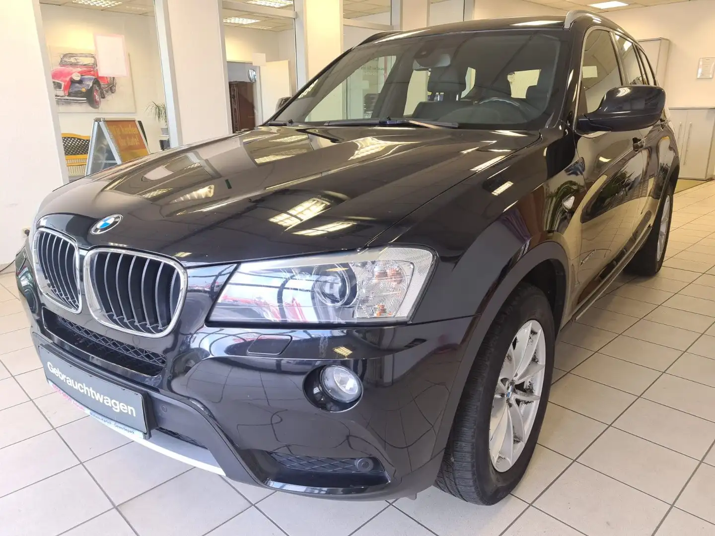 BMW X3 xDrive 20 d / NAVI / KAMERA / LEDER / XENON Negro - 1