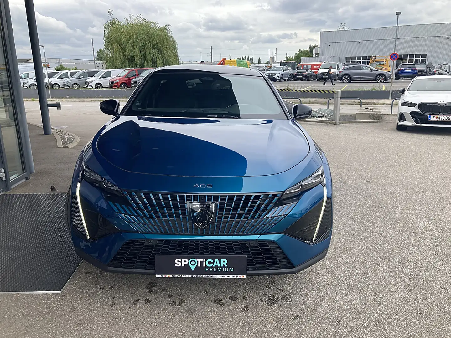 Peugeot 408 Hybrid 145 e-DCS6 GT!MATRIX LED,NAVI,KAMERA,PAN... Blau - 2