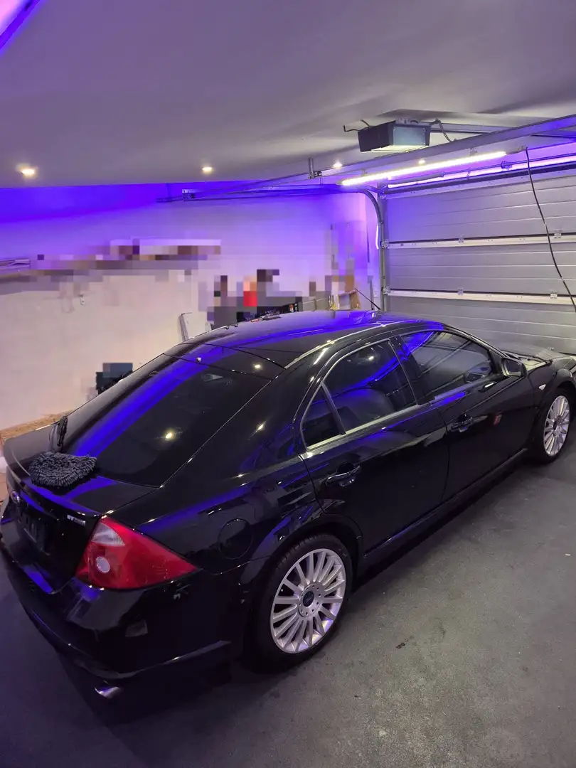 Ford Mondeo 3.0 V6 ST 220 - 1