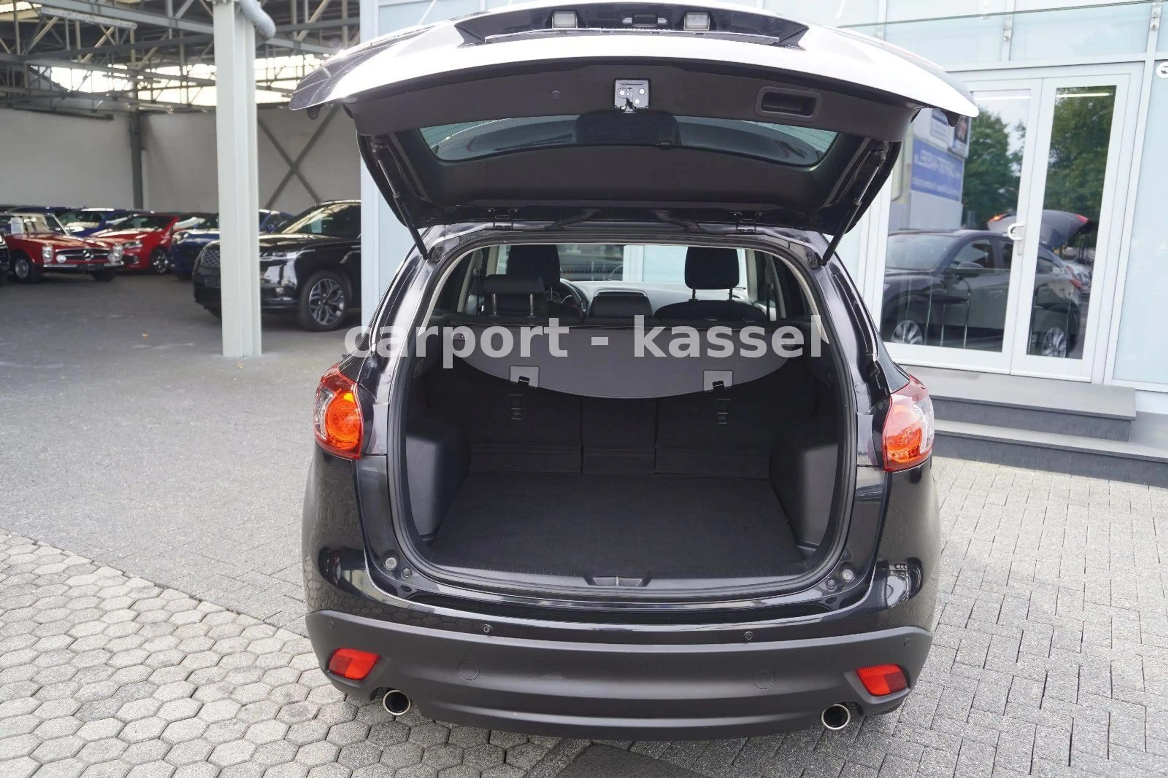 Mazda CX-5 AWD Center-Line Automatik/Wenig KM/1.Hand — photo 9