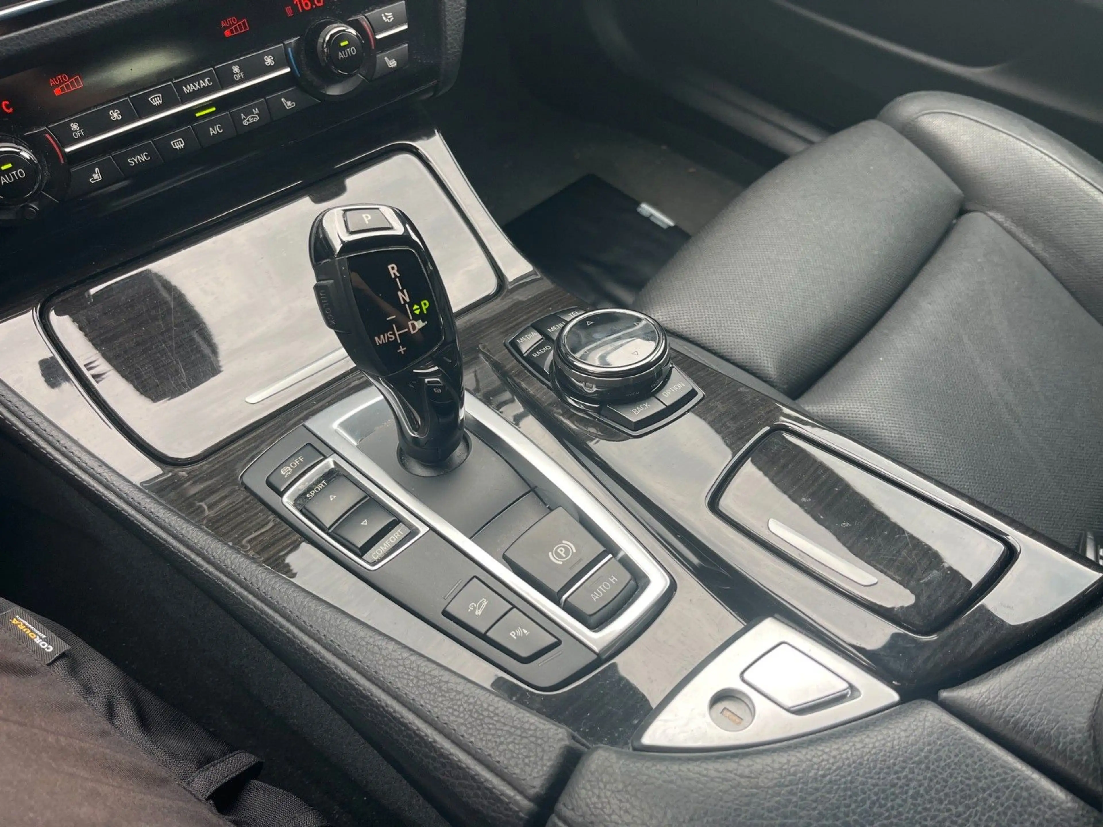 BMW 530 d xDrive°M Paket°Soft°H&K°Komfort°AHK — photo 14