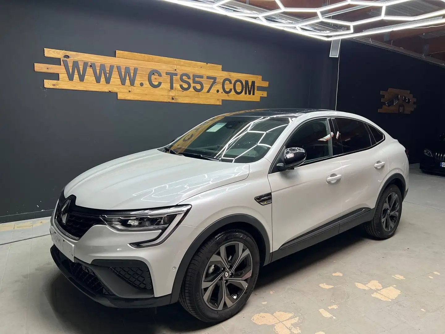 Renault Arkana 1.3 TCE MILD HYBRID 140CH RS LINE EDC -22 - 1