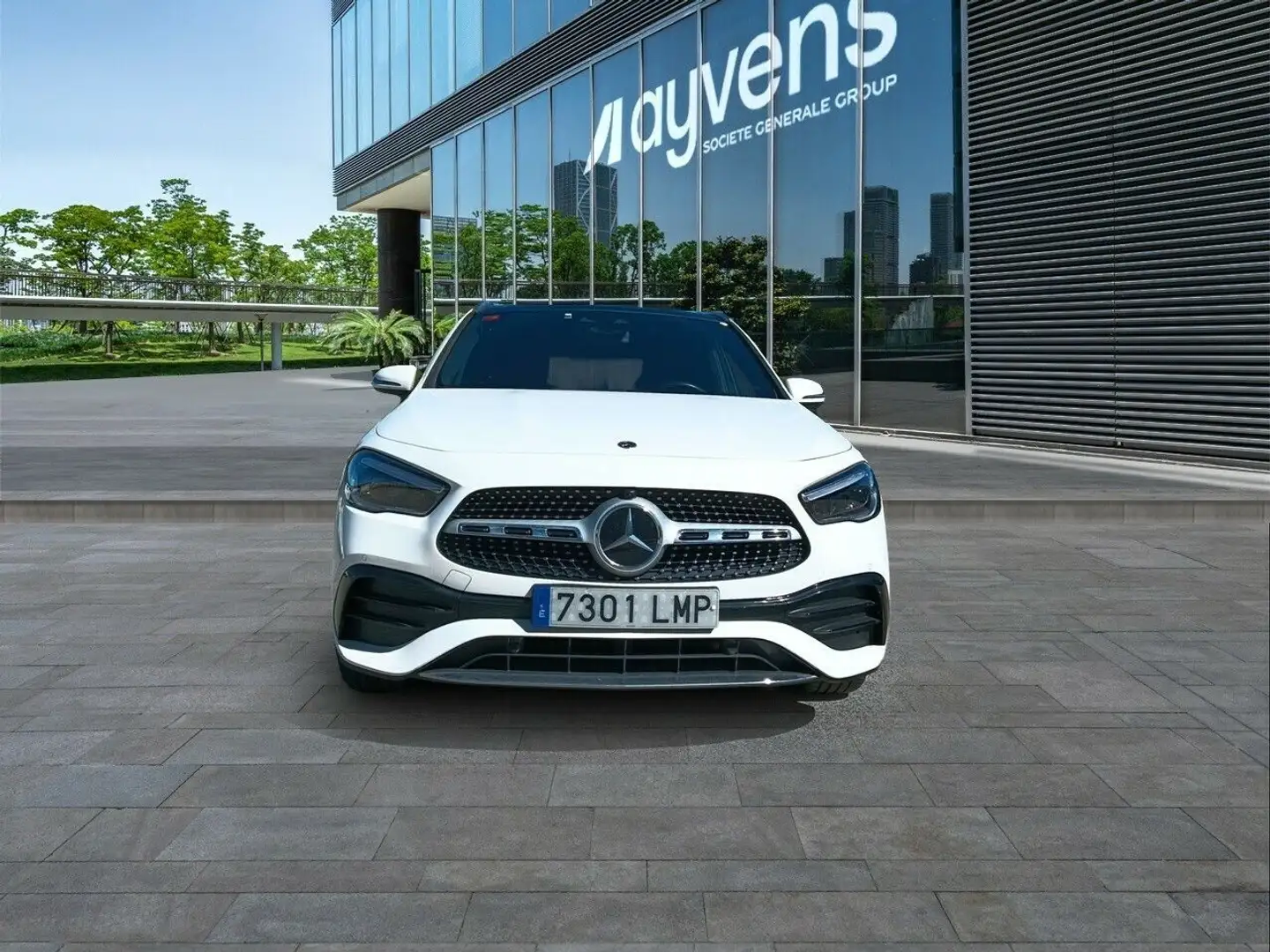 Mercedes-Benz GLA 250 4Matic 8G-DCT - 2