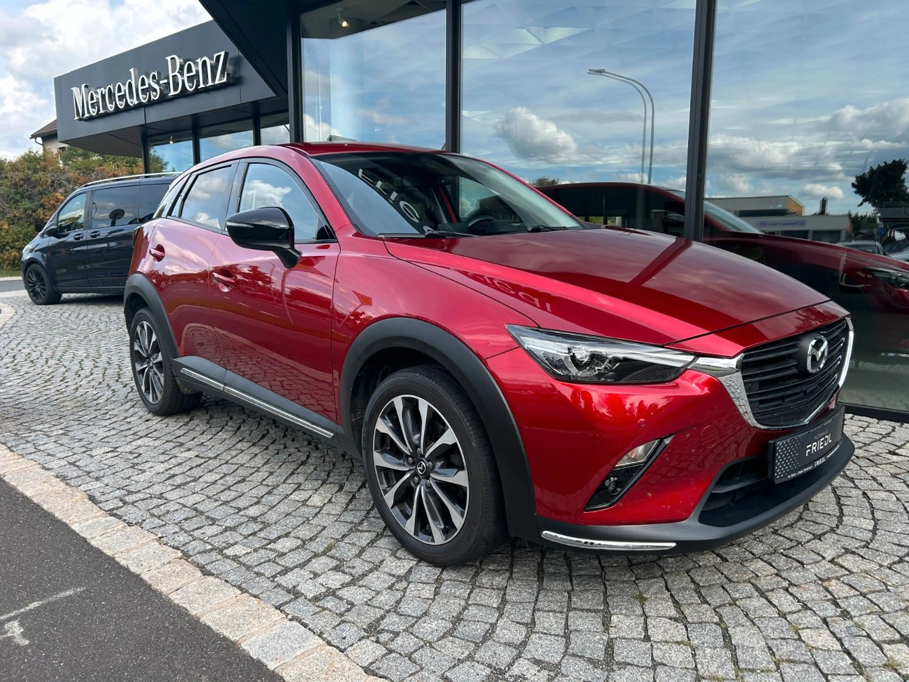 Mazda CX-3 Sports-Line, HEAD-UP, FWD, KEYLESS — photo 4