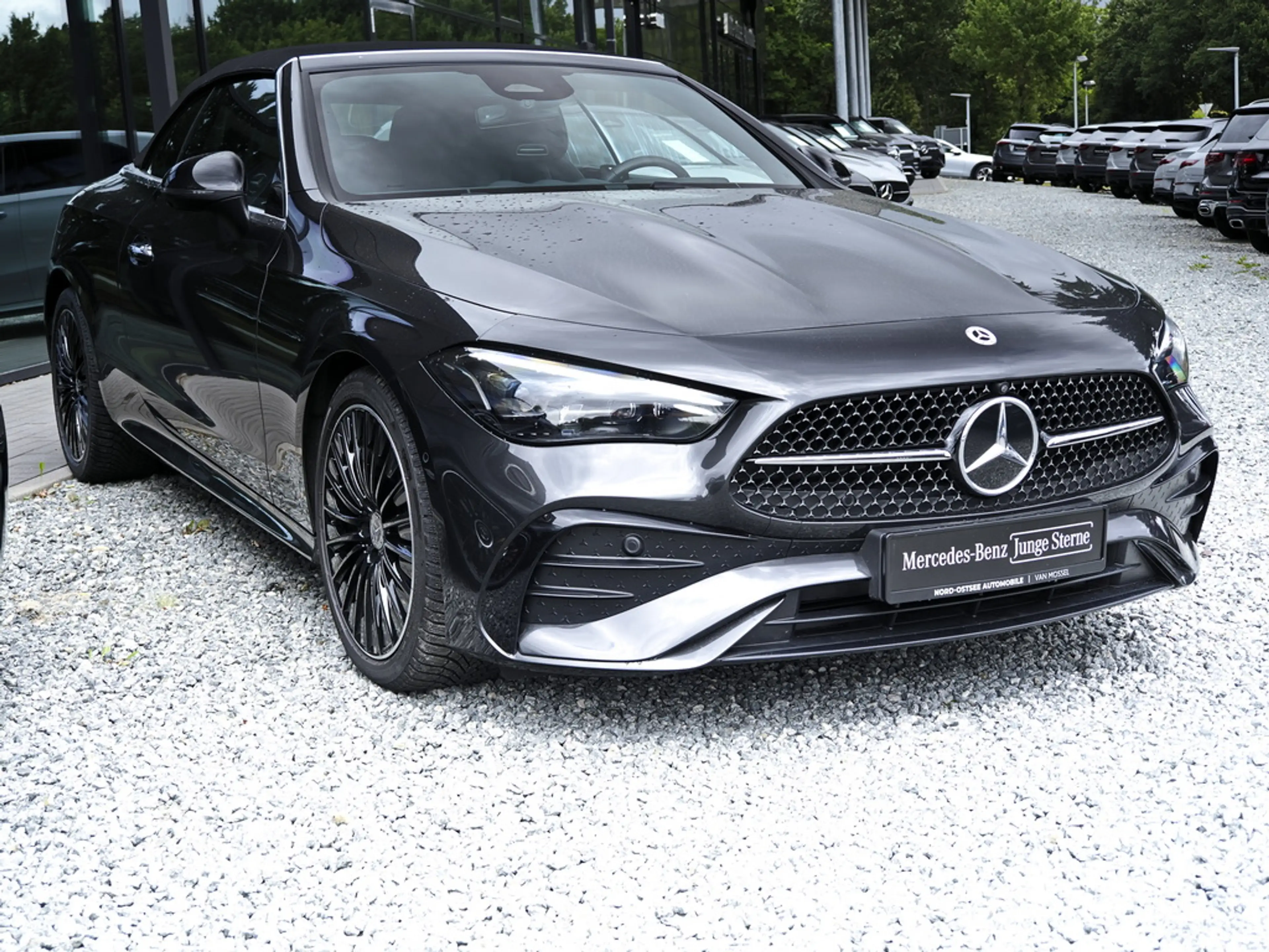 Mercedes-Benz CLE 200 CABRIO AMG NIGHT SHZ LHZ 360° BURMESTER — photo 5