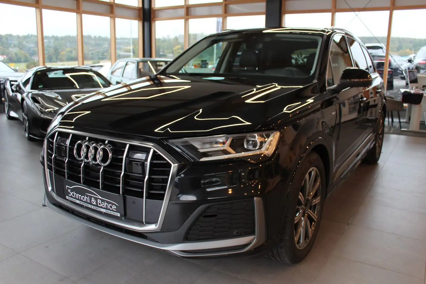 Audi Q7 50 TDI quattro S tronic S line sport Schwarz - 1