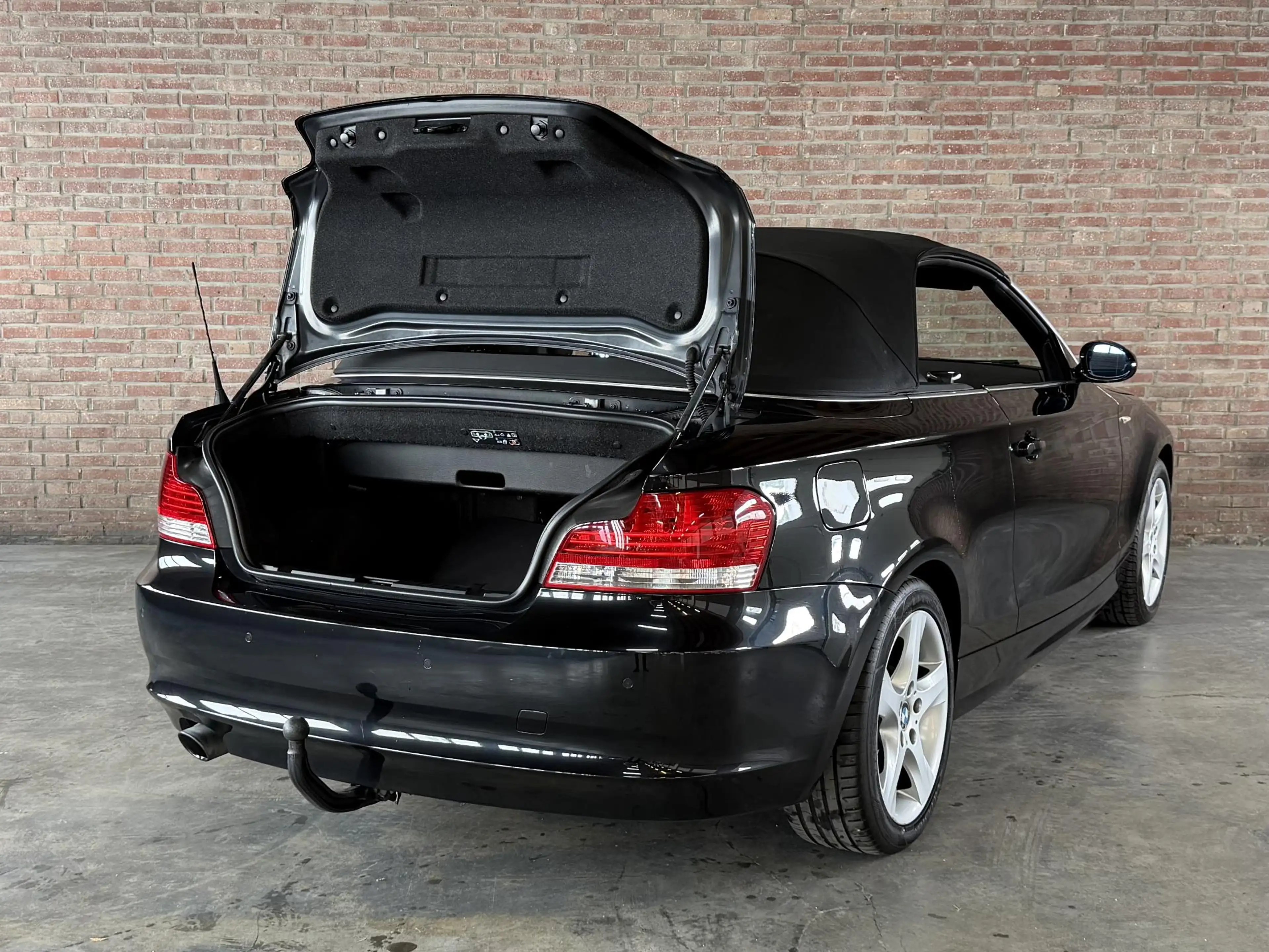BMW 120 1-serie Cabrio 120i Summer Leder / Clima / PDC / L — photo 6