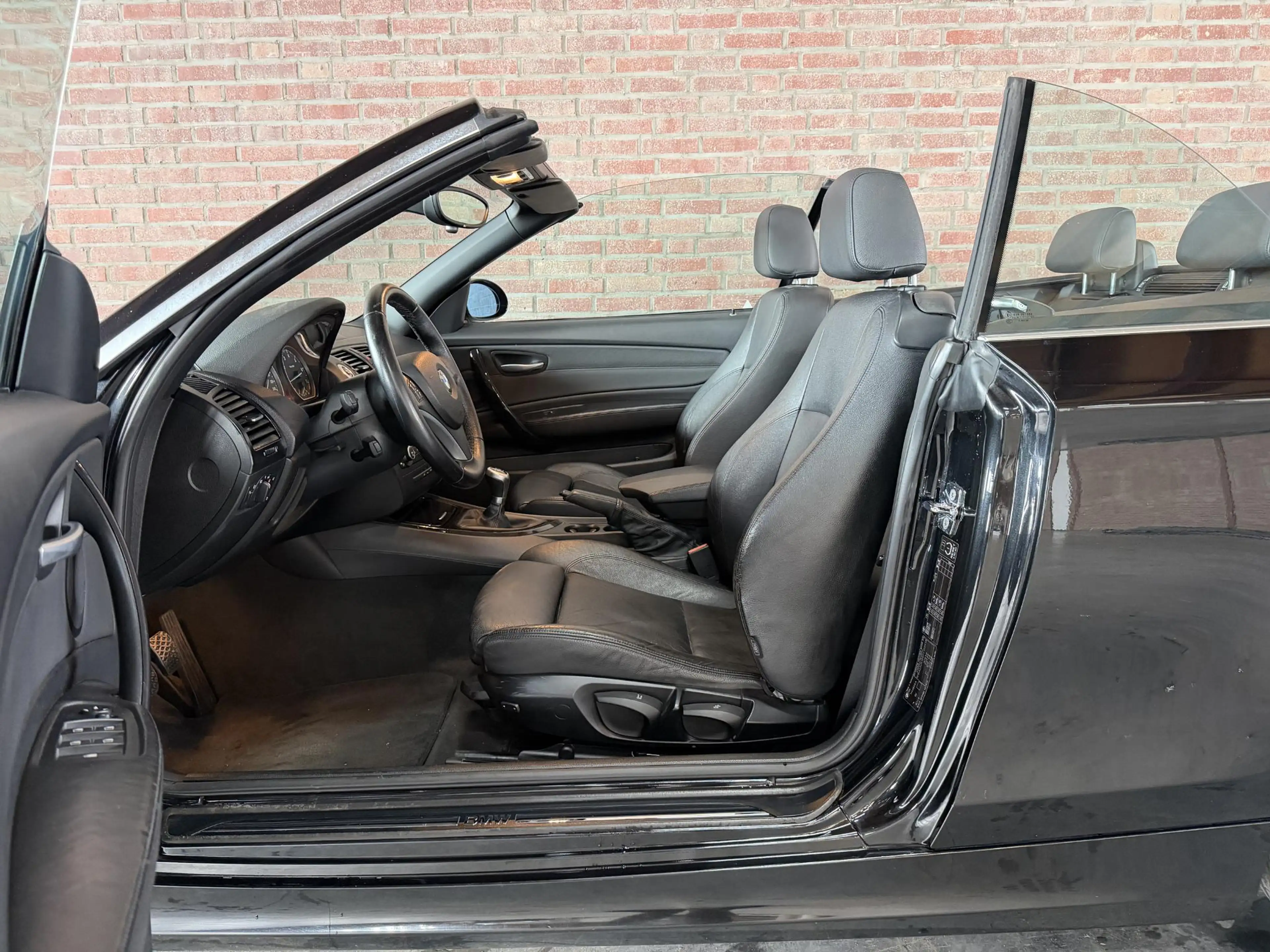 BMW 120 1-serie Cabrio 120i Summer Leder / Clima / PDC / L — photo 10