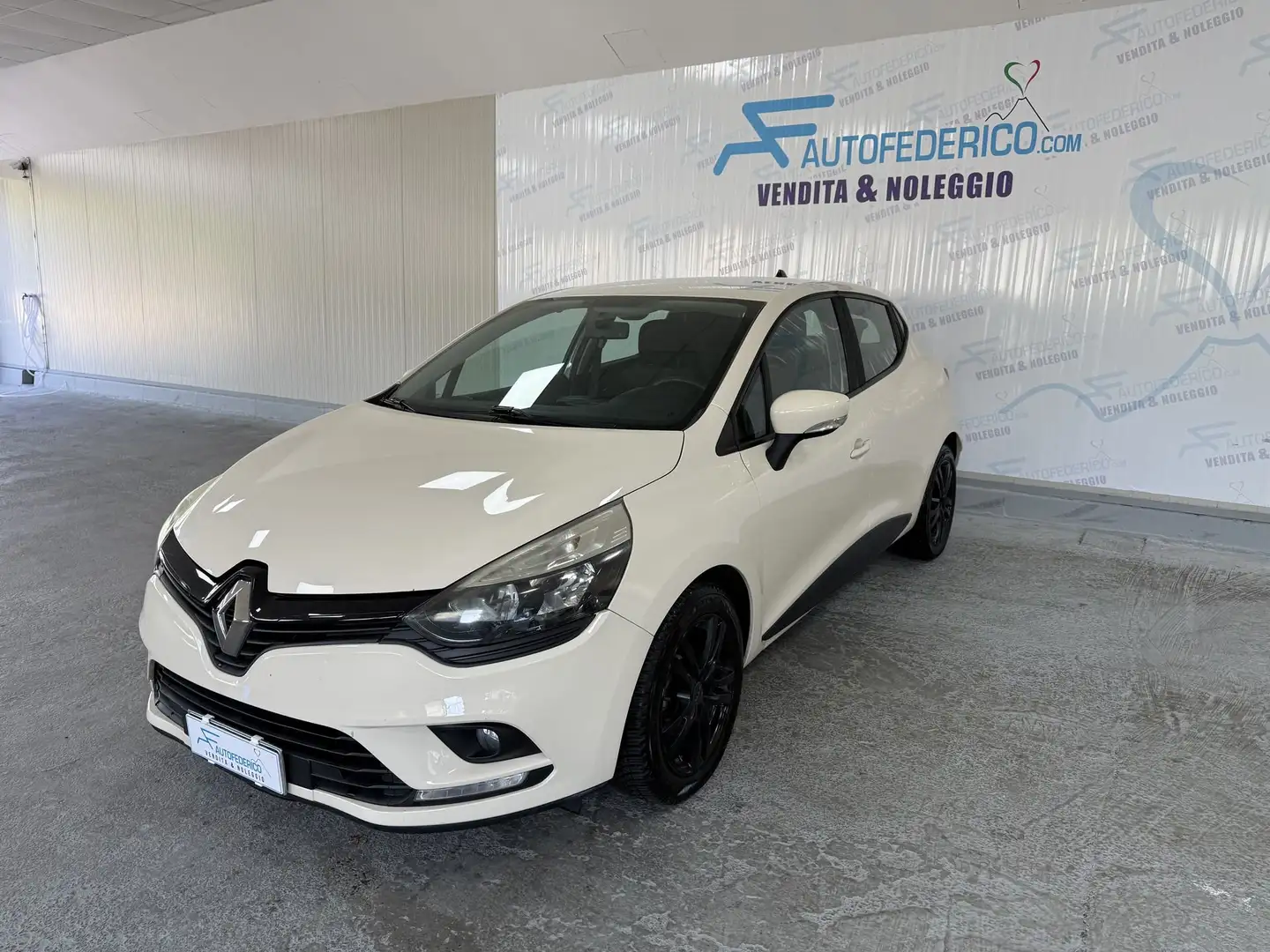 Renault Clio dCi 8V 90CV EDC Start&Stop 5 porte Energy Intens Beige - 1