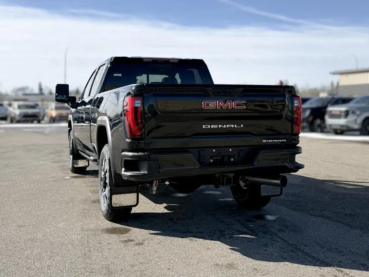 GMC Sierra 3500 снимка GMC Sierra 3500