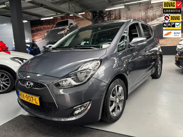Hyundai iX20 1.4i Go! / Navigatie / Camera