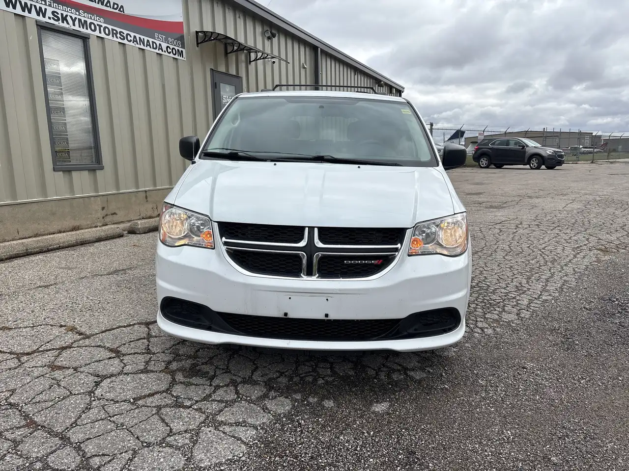Dodge Grand Caravan снимка Dodge Grand Caravan