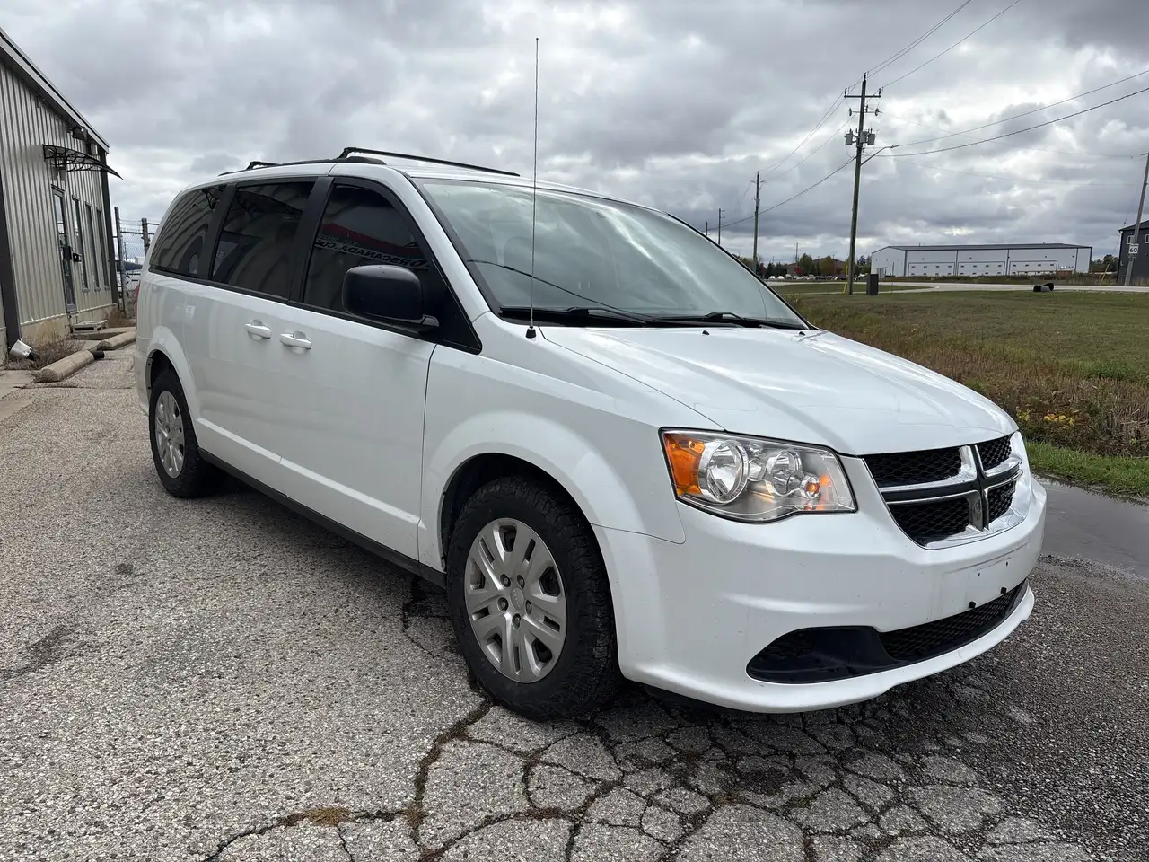 Dodge Grand Caravan снимка Dodge Grand Caravan