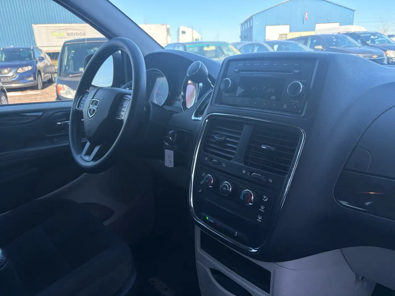 Dodge Grand Caravan снимка Dodge Grand Caravan