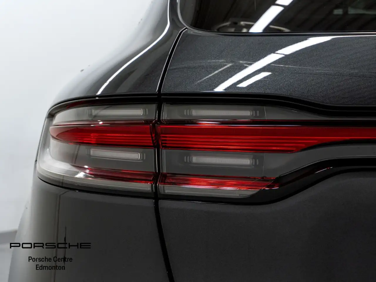 Porsche Macan снимка Porsche Macan