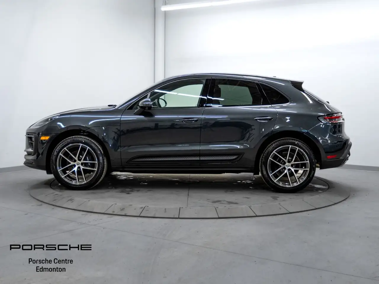 Porsche Macan снимка Porsche Macan