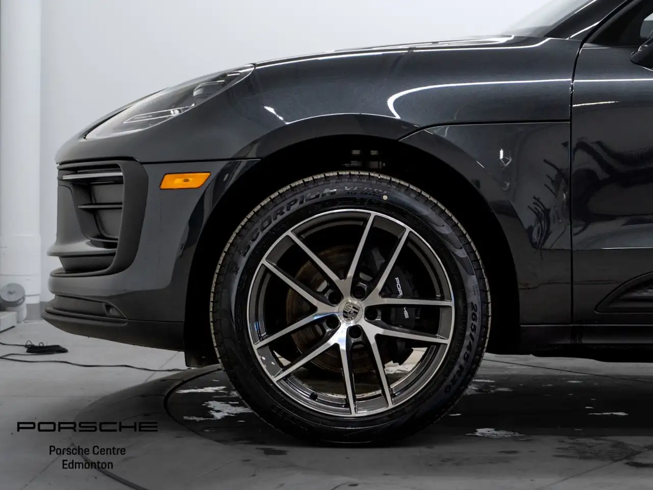 Porsche Macan снимка Porsche Macan