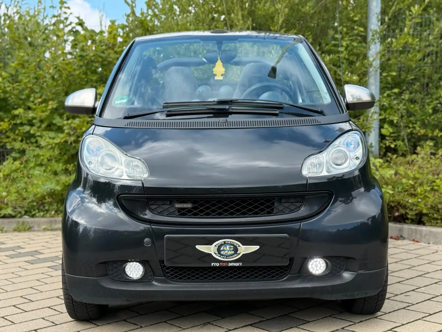 smart forTwo cabrio Micro Hybrid Drive/Klima/TÜV/Navi Silber - 2