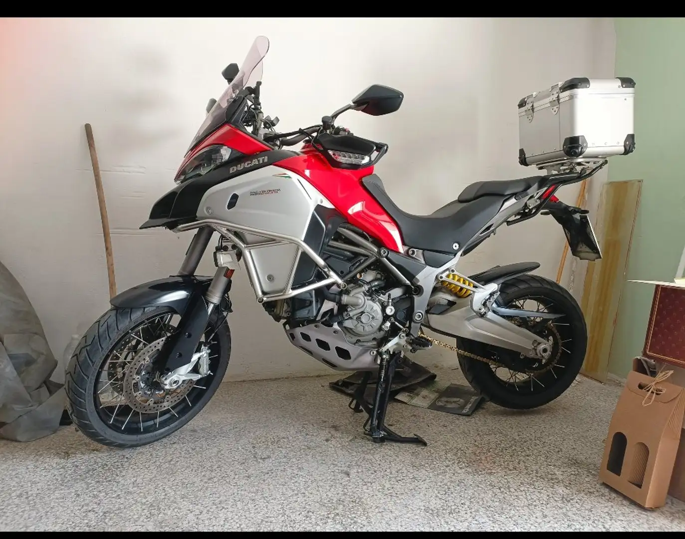 Ducati Multistrada 1200 Enduro Rosso - 1