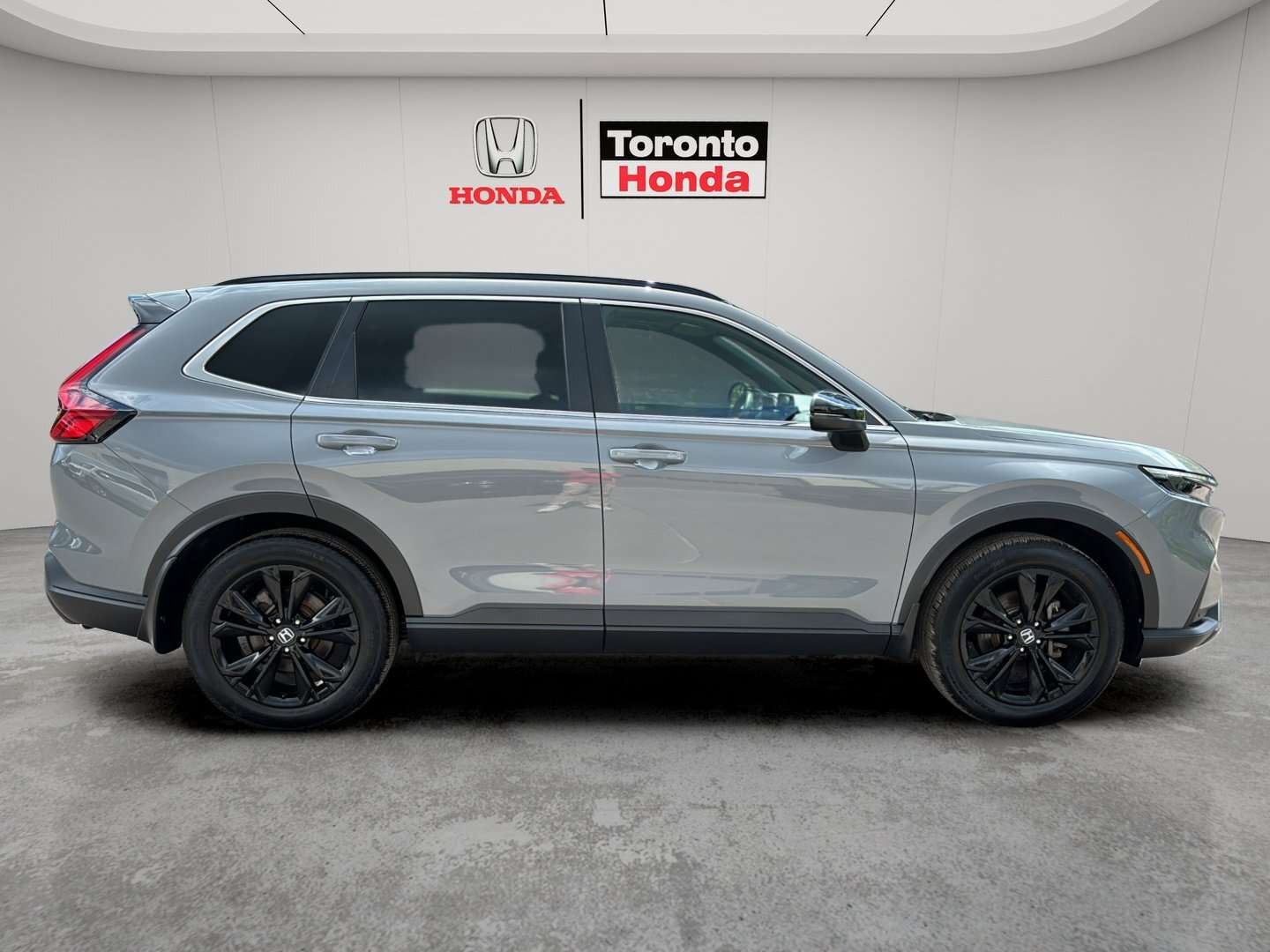 2025 Honda CR-V Touring AWD — снимка 1