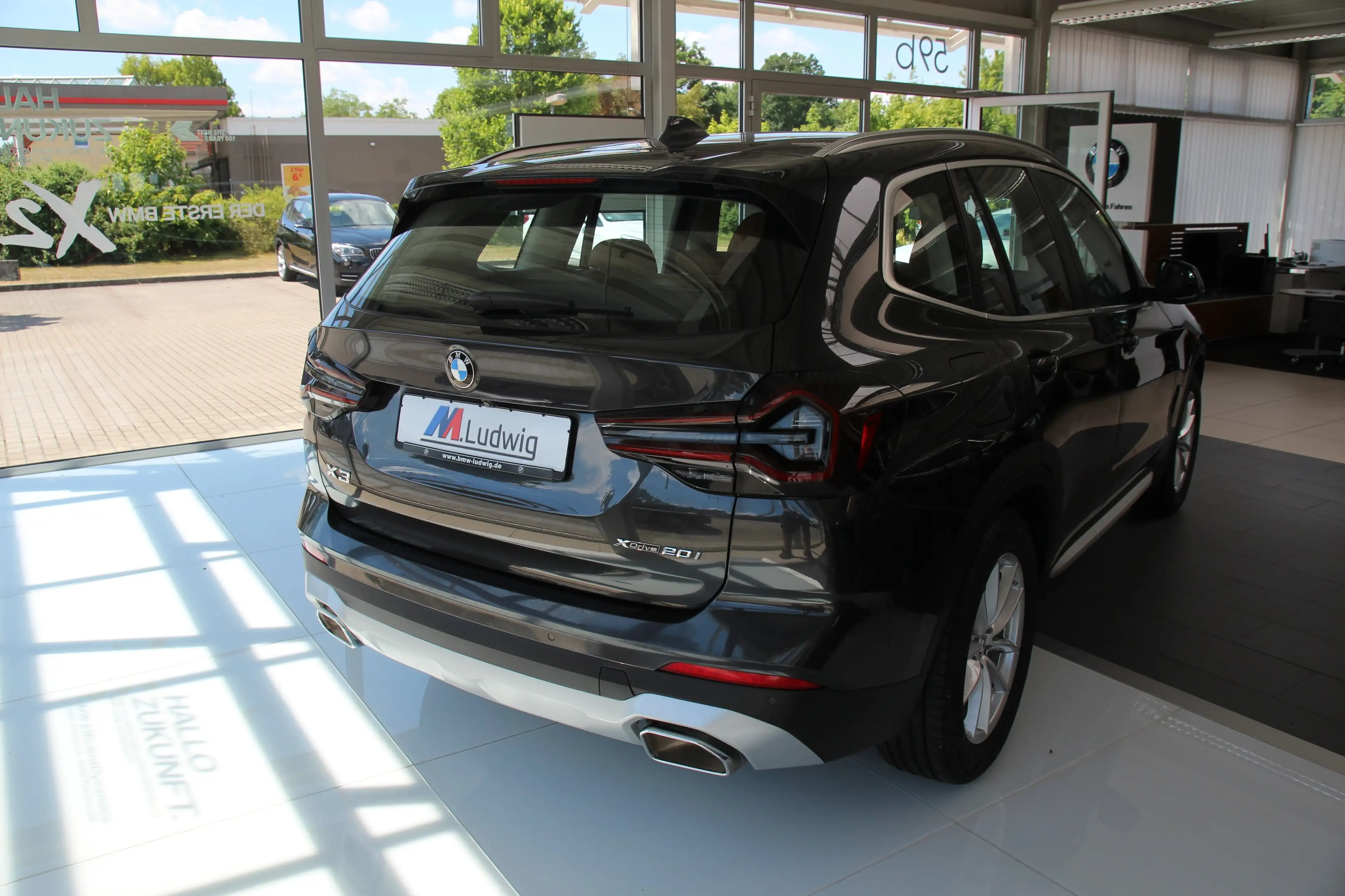 BMW X3 xDrive20i DAB WLAN Komfortzg. Parkassistent — photo 4