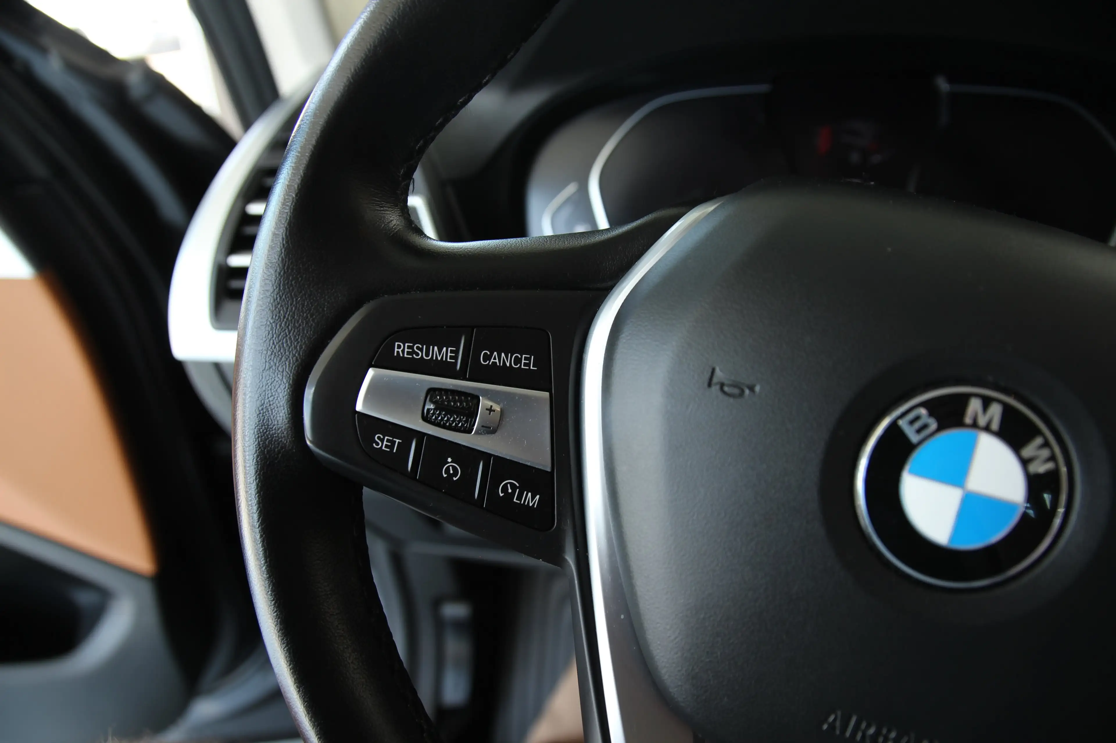 BMW X3 xDrive20i DAB WLAN Komfortzg. Parkassistent — photo 10