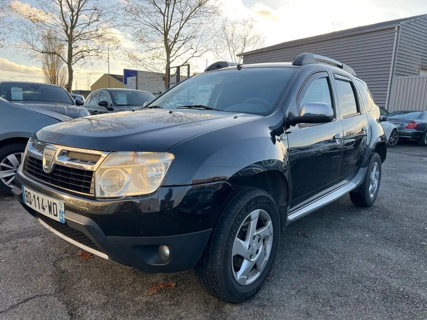 Dacia Duster 1.5 DCI 90CH FAP AMBIANCE 4X2 Noir - 2